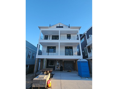 EXCEPTIONAL NEW CONSTRUCTION -- COASTAL LUXURY LIVING!! Welcome