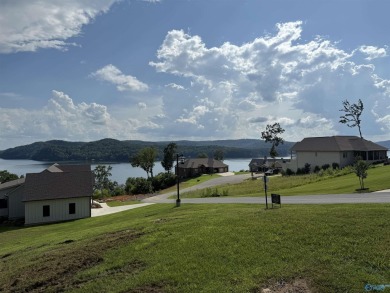Lake Lot For Sale in Guntersville, Alabama