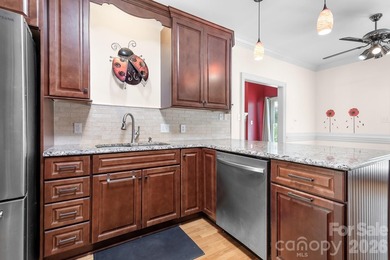 Welcome home to this beautifully maintained traditional - photo 15
