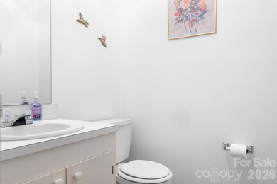 Welcome home to this beautifully maintained traditional - photo 28