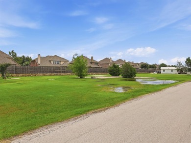 Rare opportunity to own nearly 1 acre in the heart of Frisco! - photo 3