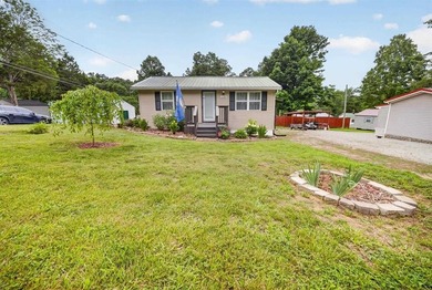 Affordable lake living awaits at 113 Carter Ln in Falls of - photo 2
