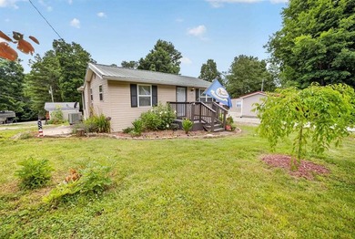 Affordable lake living awaits at 113 Carter Ln in Falls of - photo 4