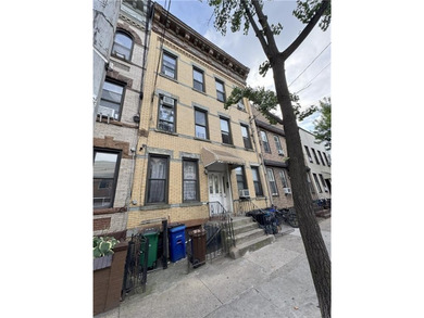 Let us presents an exceptional investment opportunity in the - photo 4