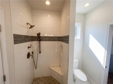 Move right in and start living! This charming 2-bedroom, 1-bath