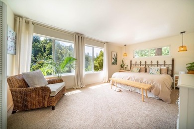 SUNSATIONAL! Rare treasure, nestled in a peaceful cul-de-sac and - photo 21
