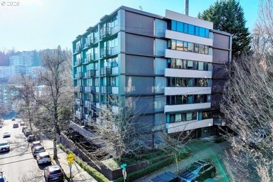 Welcome to the Four Seasons: named for its beautiful and unique