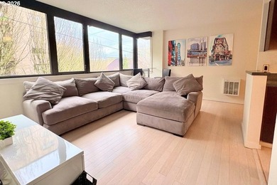 Welcome to the Four Seasons: named for its beautiful and unique