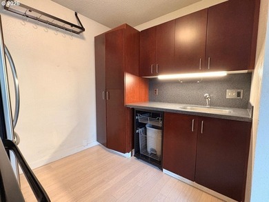 Welcome to the Four Seasons: named for its beautiful and unique