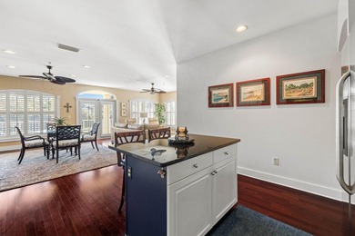 Beautifully maintained condo in the heart of Seagrove Beach - photo 10
