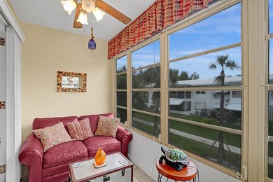 Welcome to this charming 1 Bedroom/1 Bathroom top-floor condo in - photo 18