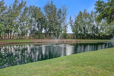 Welcome to this charming 1 Bedroom/1 Bathroom top-floor condo in - photo 23