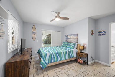 A Mission Beach home like this is a special thing: difficult to - photo 36