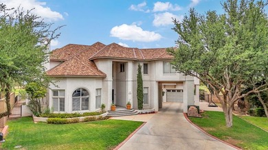 Over 6000sqft, 4 bed, 4.5 bath by Greg Frazier. This stunning - photo 1