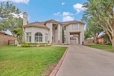 Over 6000sqft, 4 bed, 4.5 bath by Greg Frazier. This stunning - photo 4