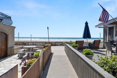 A Mission Beach home like this is a special thing: difficult to - photo 50