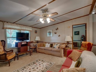 Welcome to lake life at Rough River Lake! This fully furnished - photo 9