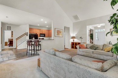 Welcome to this beautifully maintained 4-bedroom, 2.5-bath home - photo 12
