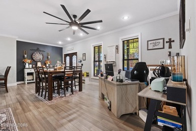 Welcome to 975 Lake Smoky Rd, a rare lakefront retreat with 2 - photo 15