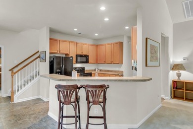 Welcome to this beautifully maintained 4-bedroom, 2.5-bath home - photo 16