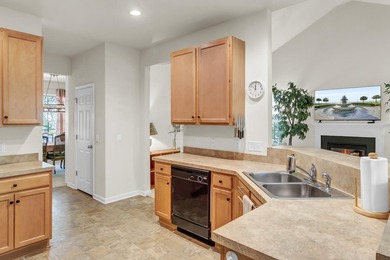 Welcome to this beautifully maintained 4-bedroom, 2.5-bath home - photo 17