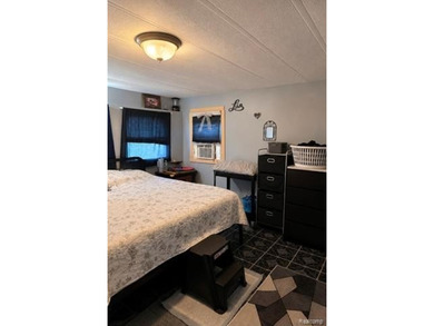 Welcome to Country Living but close to city conveniences! This - photo 25