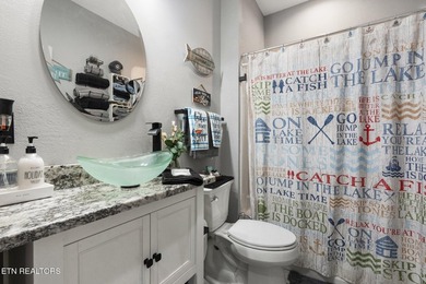 Welcome to 975 Lake Smoky Rd, a rare lakefront retreat with 2 - photo 26
