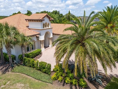 THIS STUNNING POOL HOME HAS 4 BEDROOMS, 3 FULL BATHS, 2 CAR - photo 33