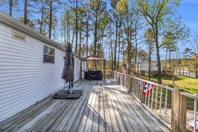 WATERFRONT on Lake Greenwood with NO HOA, and your own PRIVATE - photo 39