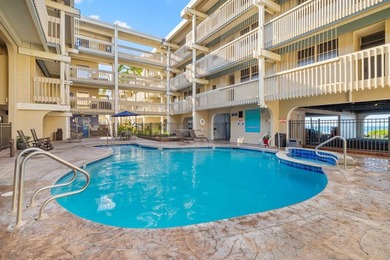 Oceanfront Alii Drive - Top-floor 2 bed 2 bath - Panoramic ocean - photo 4