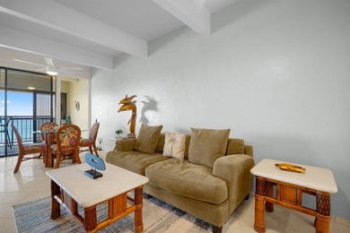 Oceanfront Alii Drive - Top-floor 2 bed 2 bath - Panoramic ocean - photo 8