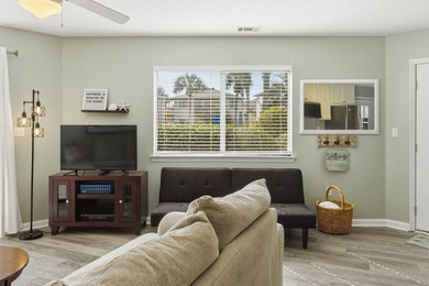 Add This 1 To Your List. Stylishly Furnished 2 BR Condo. Updated - photo 7