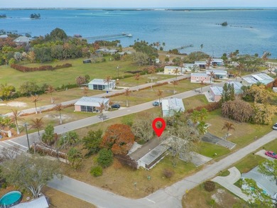 (private lake, pond, coastal) Home Active Under Contract in Sebastian Florida