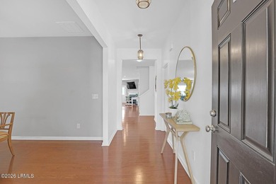 Natural Gas Cooking, Hardwood Floors, Gas Fireplace, Tankless - photo 5