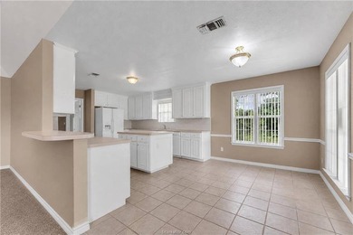 Additional listing photo 4