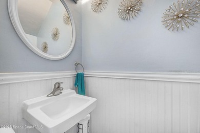 Welcome home to a spacious 3 bedroom, 2 bathroom beachside condo - photo 14