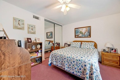 Welcome home to a spacious 3 bedroom, 2 bathroom beachside condo - photo 16
