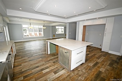 Spacious Waterfront Almost New Construction | 5 Bed | 3 Bath | - photo 18