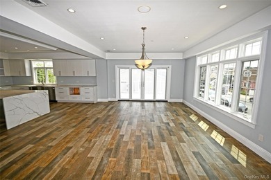 Spacious Waterfront Almost New Construction | 5 Bed | 3 Bath | - photo 22