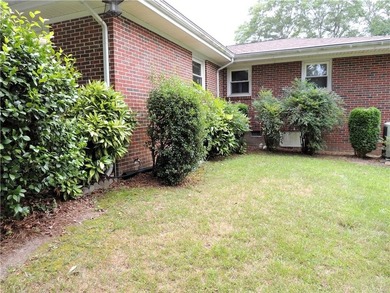 LOCATION LOCATION LOCATION! Incredible Convenience to Hot Green - photo 6