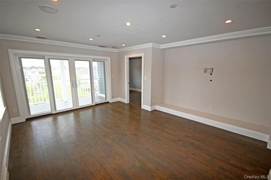 Spacious Waterfront Almost New Construction | 5 Bed | 3 Bath | - photo 32