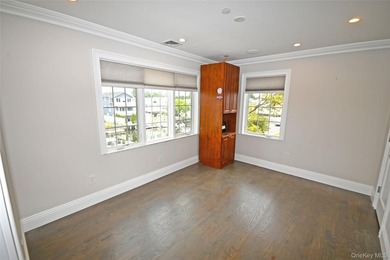 Spacious Waterfront Almost New Construction | 5 Bed | 3 Bath | - photo 45