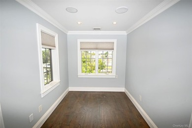 Spacious Waterfront Almost New Construction | 5 Bed | 3 Bath | - photo 48