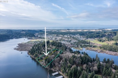 Ten Mile Lake Lot For Sale in Lakeside Oregon