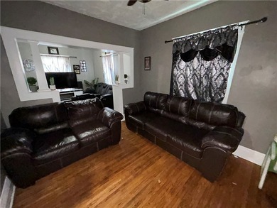 Spacious 4 bedroom Colonial! Currently rented at $1,512 per - photo 10
