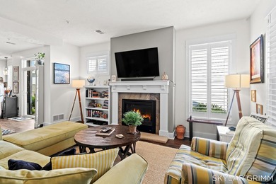 Welcome to effortless lakeside living in the heart of Whitehall - photo 11