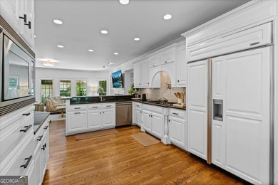 Welcome to 2134 River Cliff Drive, an exceptional residence - photo 15