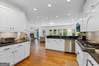 Welcome to 2134 River Cliff Drive, an exceptional residence - photo 16