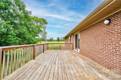 Opportunity awaits in River Bend! Situated on a desirable lot - photo 36