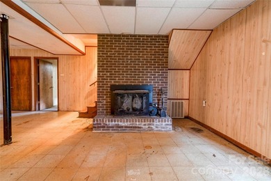 Opportunity awaits in River Bend! Situated on a desirable lot - photo 38